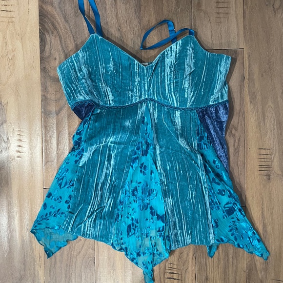 New Crushed Velvet Handkerchief Maternity Camisole - Picture 1 of 9